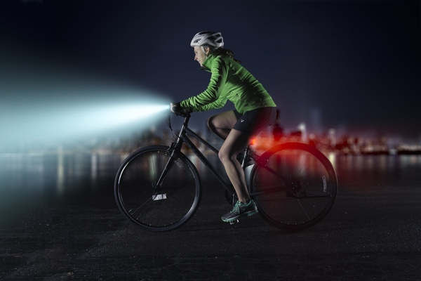 Đèn Hậu Cho Xe Đạp: Lợi Ích Của Ánh Sáng LED Và Các Chế Độ Chiếu Sáng Đa Dạng
